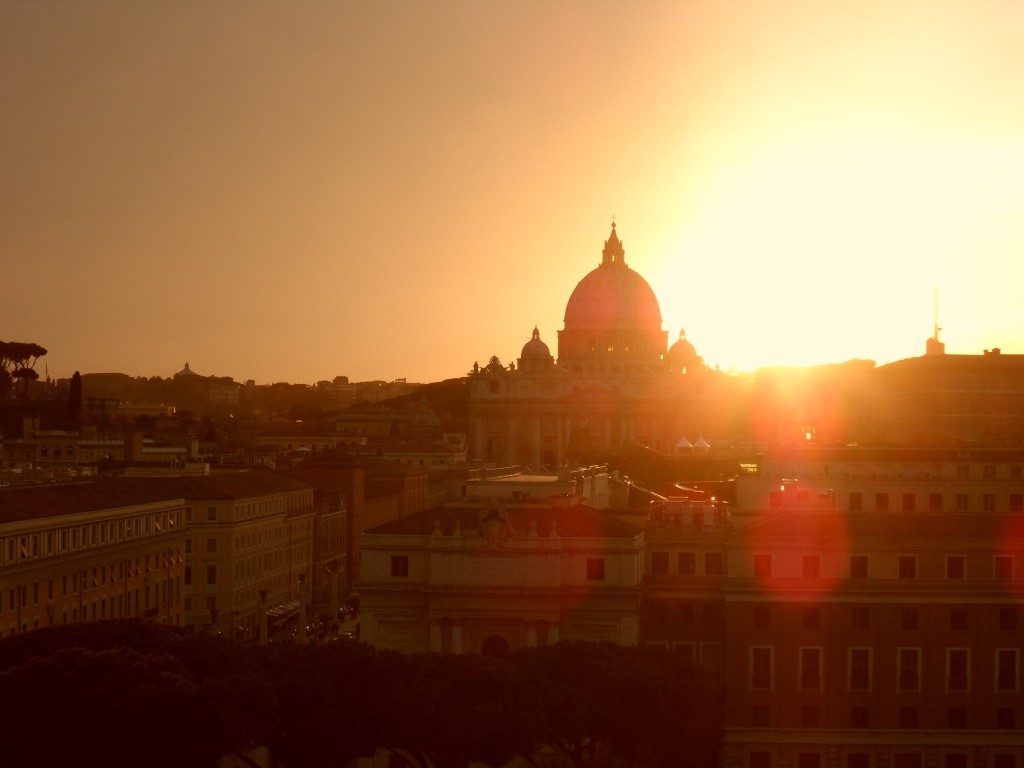 Vista do Vaticano (Basílica de São Pedro) a partir do Castel Sant'Angelo 